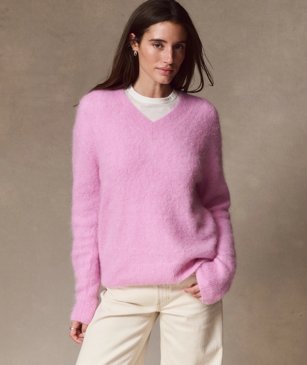 Suri Alpaca V-Neck Sweater in Hyacinth